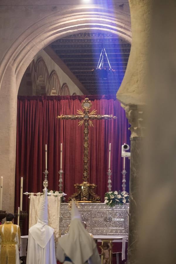 Semana Santa de Córdoba 2018: Jesús Resucitado proclama su triunfo en las calles entre sol y multitudes